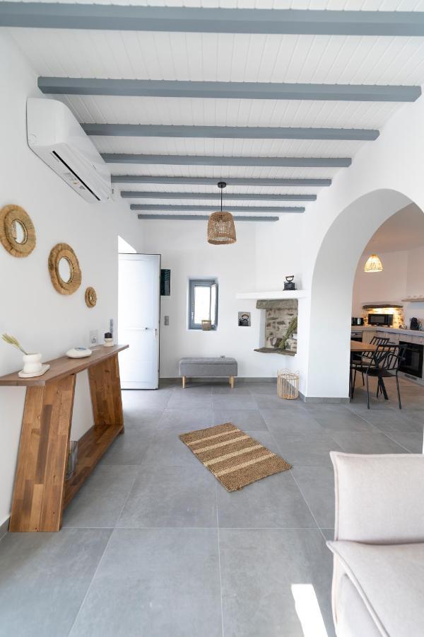 Santa Marina Syros Villa Liaropá Exterior photo