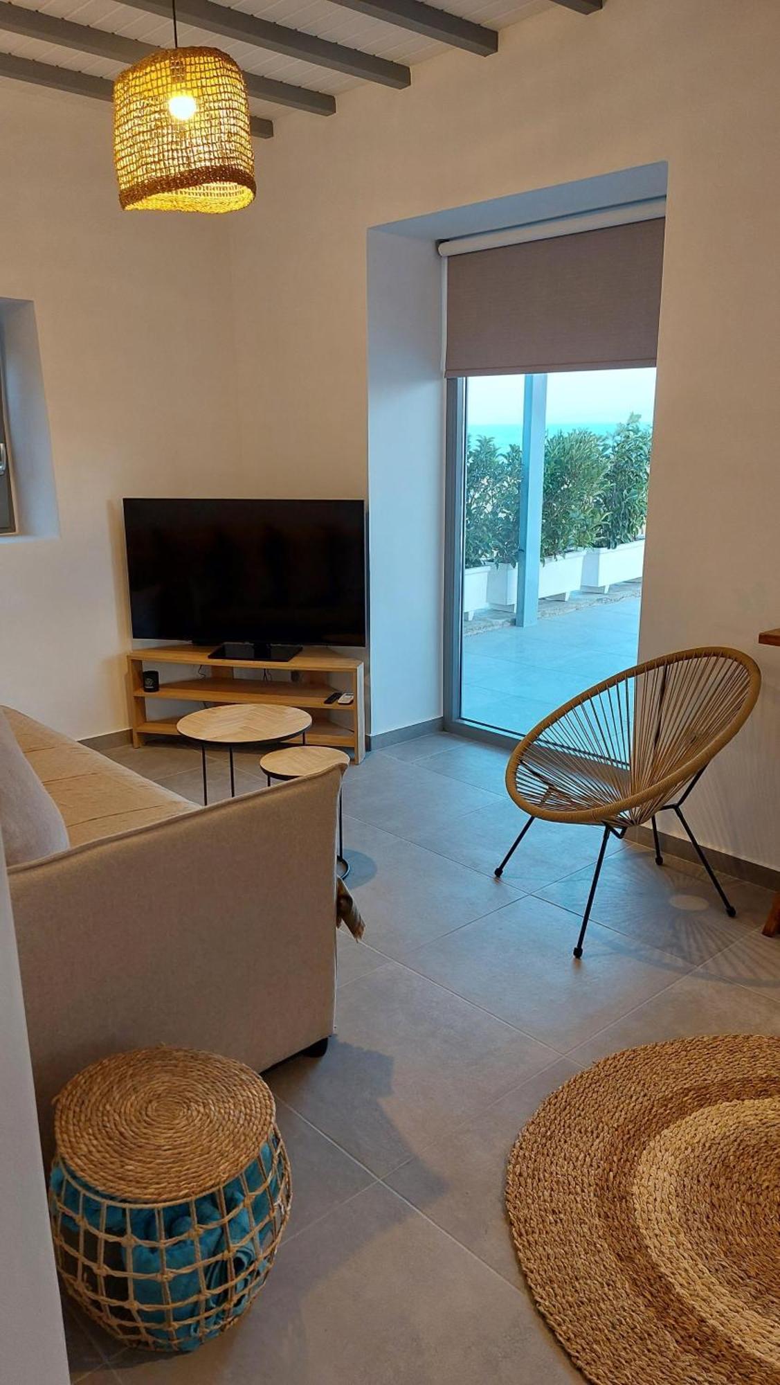 Santa Marina Syros Villa Liaropá Exterior photo